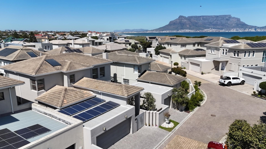 3 Bedroom Property for Sale in Sunset Beach Western Cape